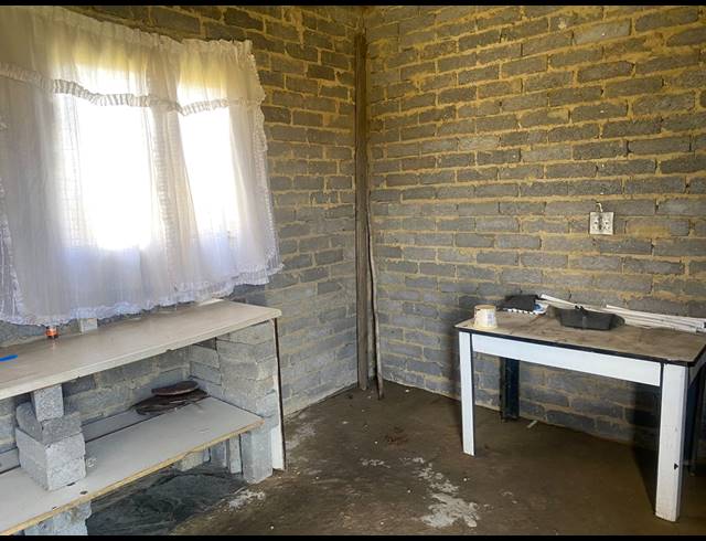 2 BEDROOM FREESTANDING FOR SALE IN NANESCOL